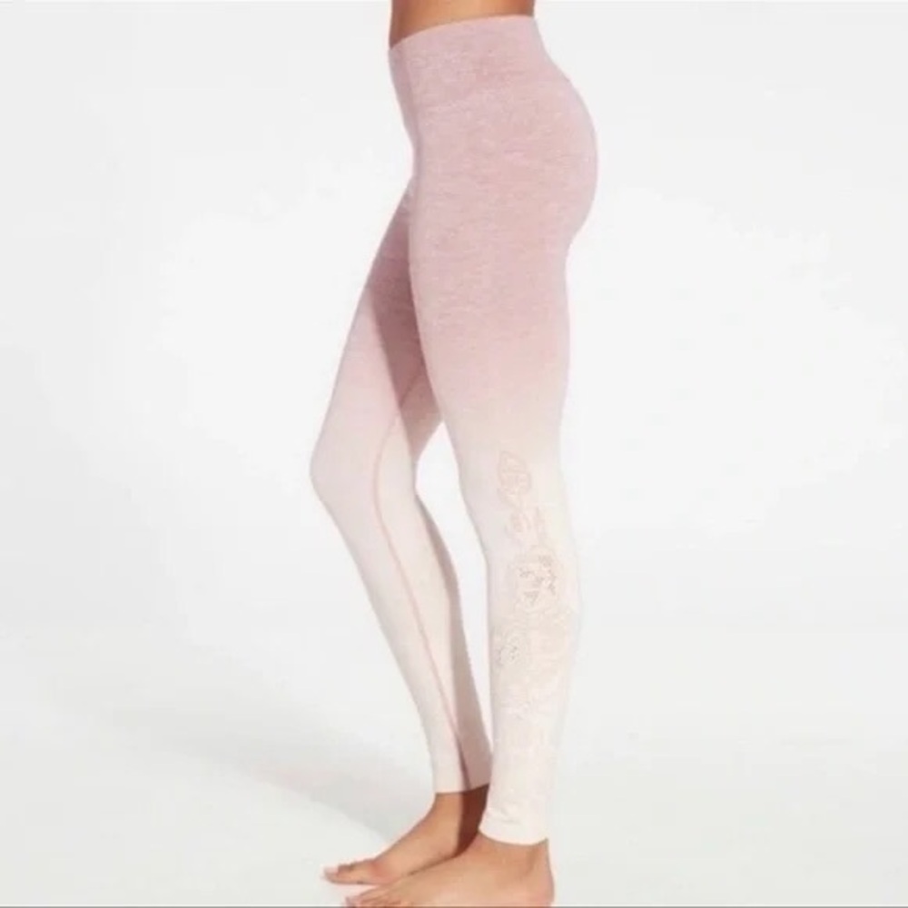 CALIA by Carrie Underwood Pink Rosa Ombre Seamless 7/8 Leggings Women’s Small